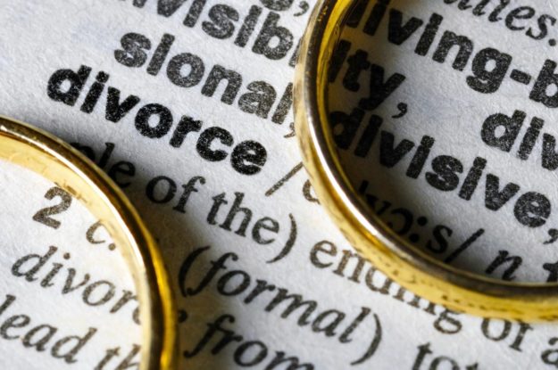 Elizabeth-Christy-Divorce-and-Family-Law-FAQ-1500px